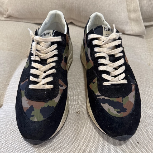 Golden Goose Runners in black suede with camo accent. EU44 - Picture 2 of 4
